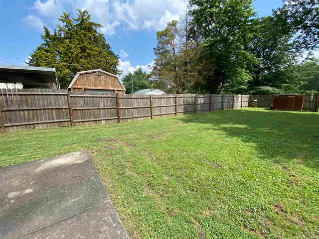 $89,900 | 708 South Meridian Street, Jasonville, IN 47438