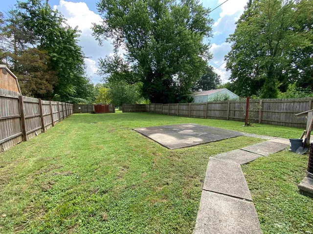 $89,900 | 708 South Meridian Street, Jasonville, IN 47438