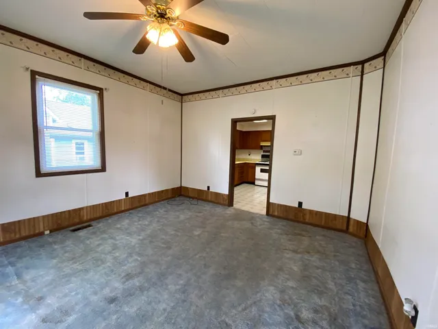 $89,900 | 708 South Meridian Street, Jasonville, IN 47438