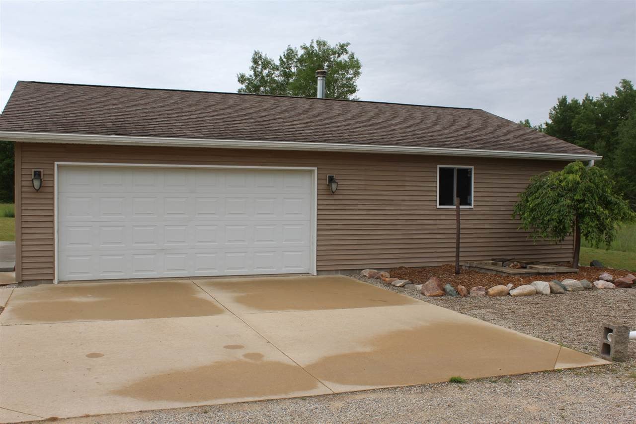 2020 North Merritt Road Merritt, MI 49667 - Photo 5 of 29 Gallery Image 5