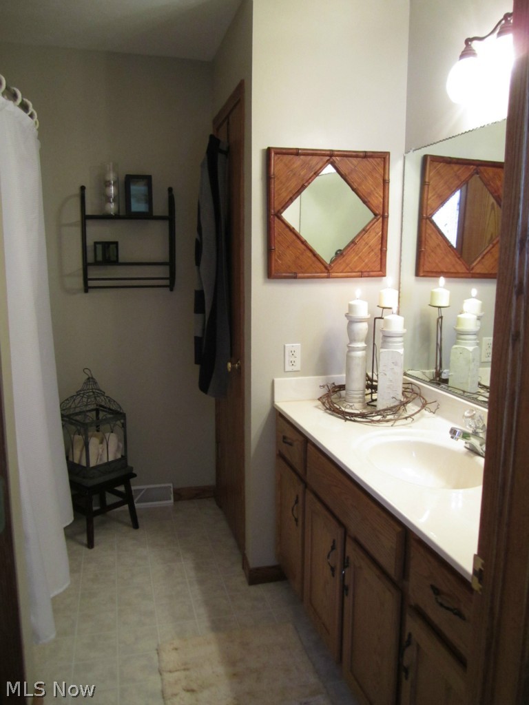 12350 Navarre Road Southwest Navarre, OH 44662 - Photo 20 of 24 Gallery Image 20