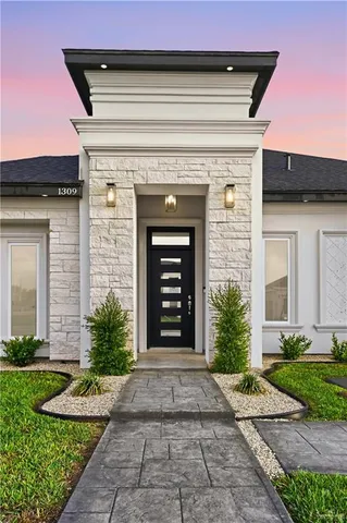 $259,000 | 1309 East Evergreen Avenue, San Juan, TX 78589