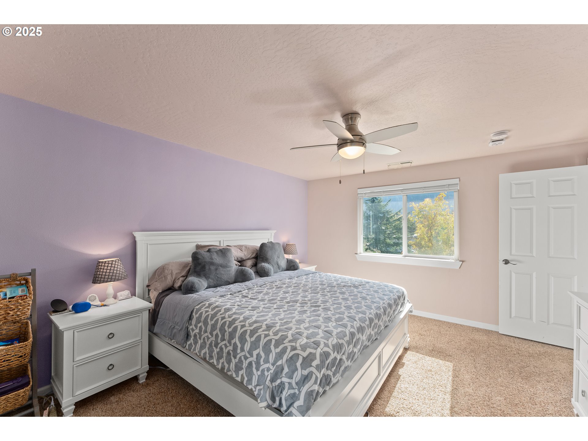 890 Thompson Avenue Winston, OR 97496 - Photo 19 of 46 Primary Bedroom