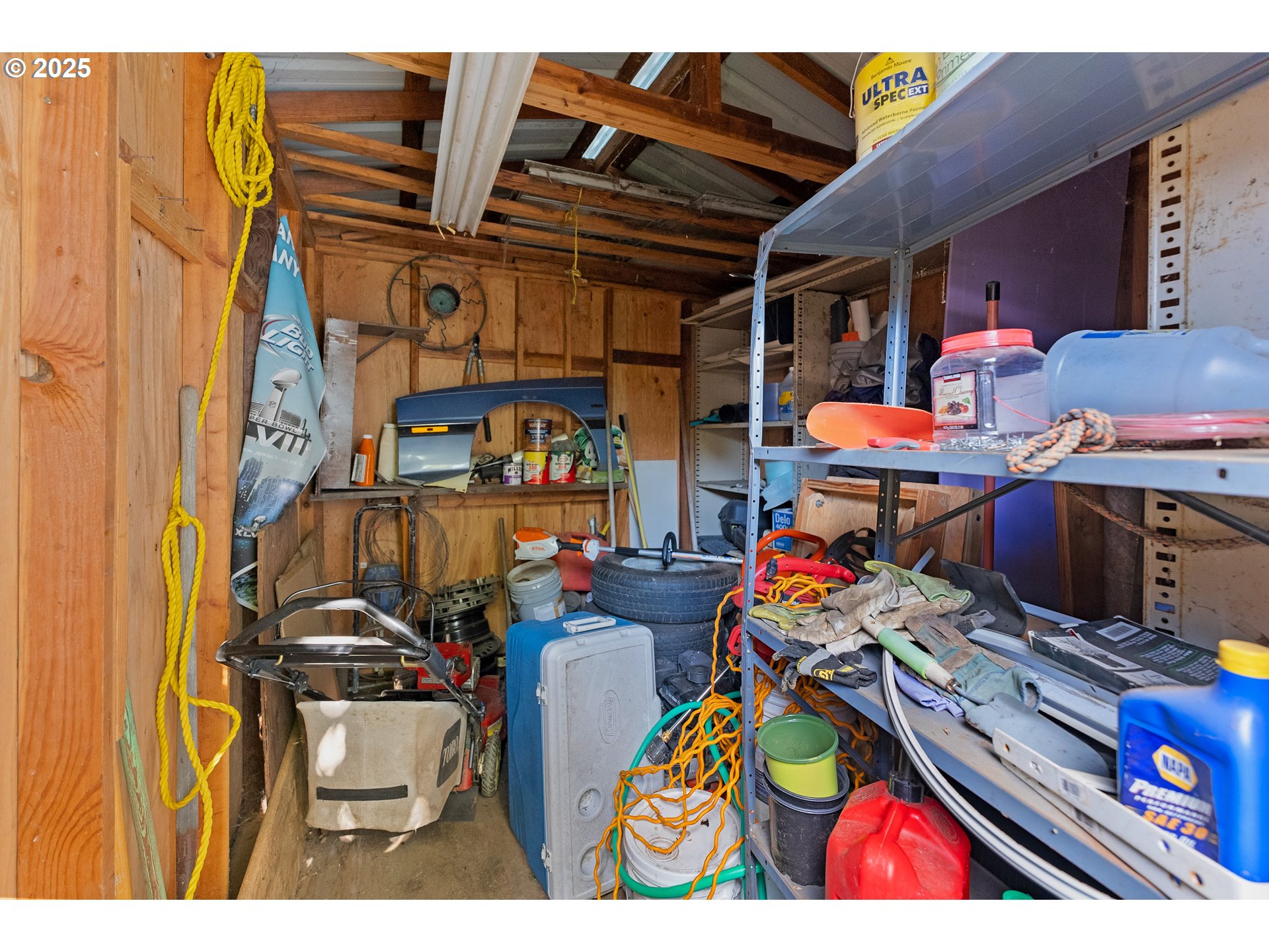 890 Thompson Avenue Winston, OR 97496 - Photo 37 of 46