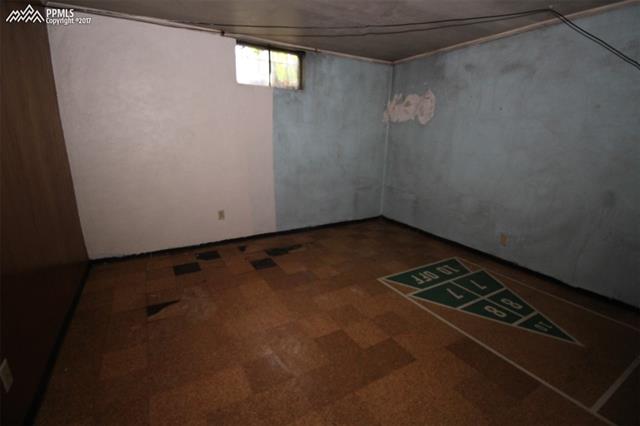 619 Yellowstone Road Colorado Springs, CO 80910 - Photo 13 of 19