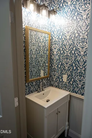 $2,700 | 6001 Brown Swiss Way, Fuquay-Varina, NC 27526