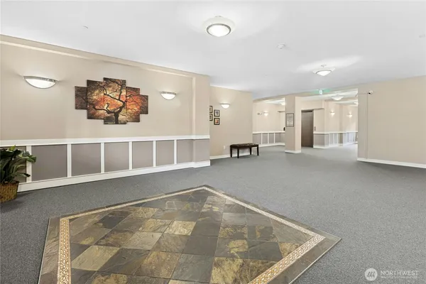 $536,960 | 1736 10th Avenue Northeast, Unit C213, Issaquah, WA 98029