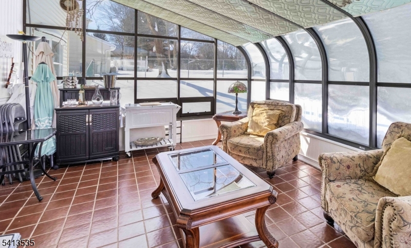 6 Pleasant Hill Road Succasunna, NJ 07876 - Photo 17 of 45