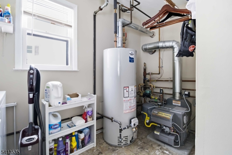 6 Pleasant Hill Road Succasunna, NJ 07876 - Photo 20 of 45