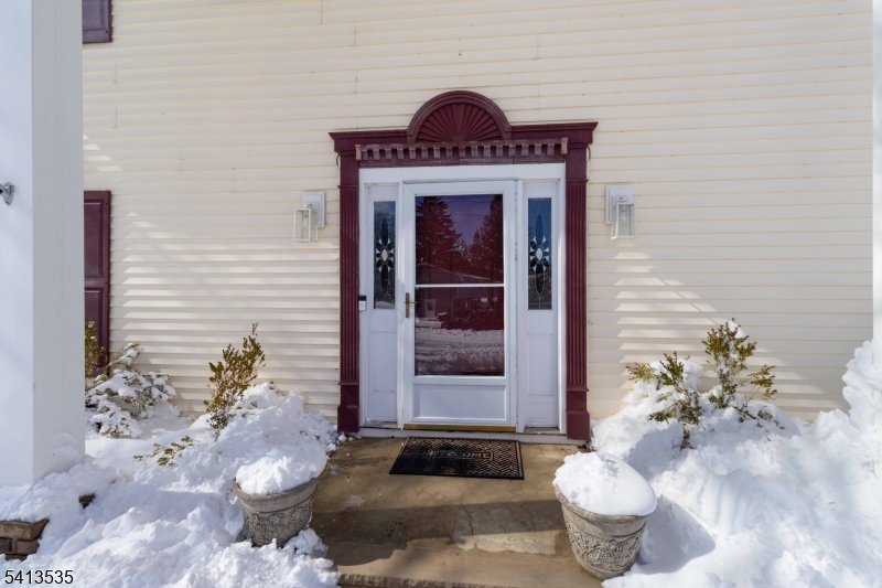 6 Pleasant Hill Road Succasunna, NJ 07876 - Photo 2 of 45