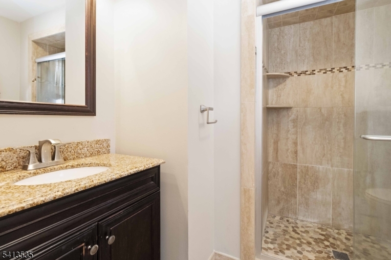 6 Pleasant Hill Road Succasunna, NJ 07876 - Photo 24 of 45