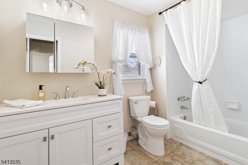 6 Pleasant Hill Road Succasunna, NJ 07876 - Photo 32 of 45