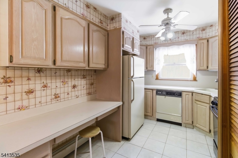 6 Pleasant Hill Road Succasunna, NJ 07876 - Photo 37 of 45