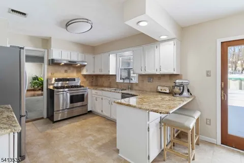 $719,000 | 6 Pleasant Hill Road, Succasunna, NJ 07876