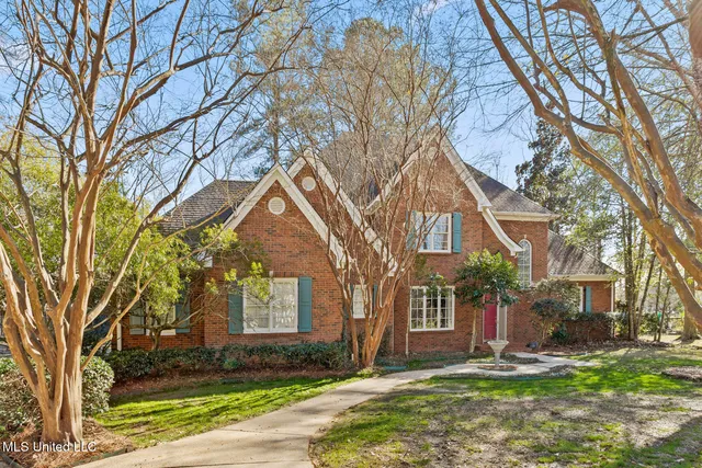 $694,000 | 806 Woodland Pine Street, Flowood, MS 39232