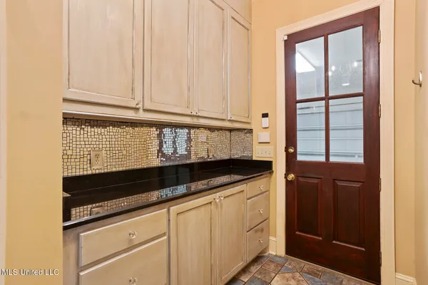 $672,000 | 806 Woodland Pine Street, Flowood, MS 39232