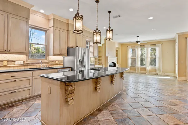 $672,000 | 806 Woodland Pine Street, Flowood, MS 39232