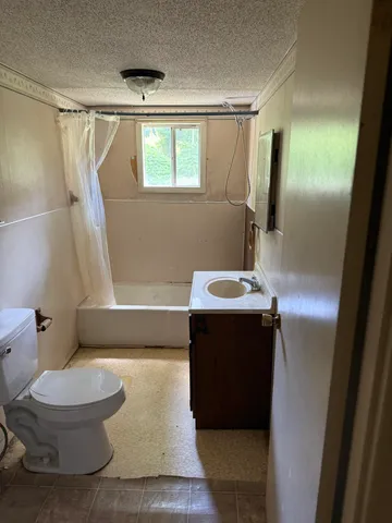 $85,000 | 1007 3rd Street, South Pittsburg, TN 37380