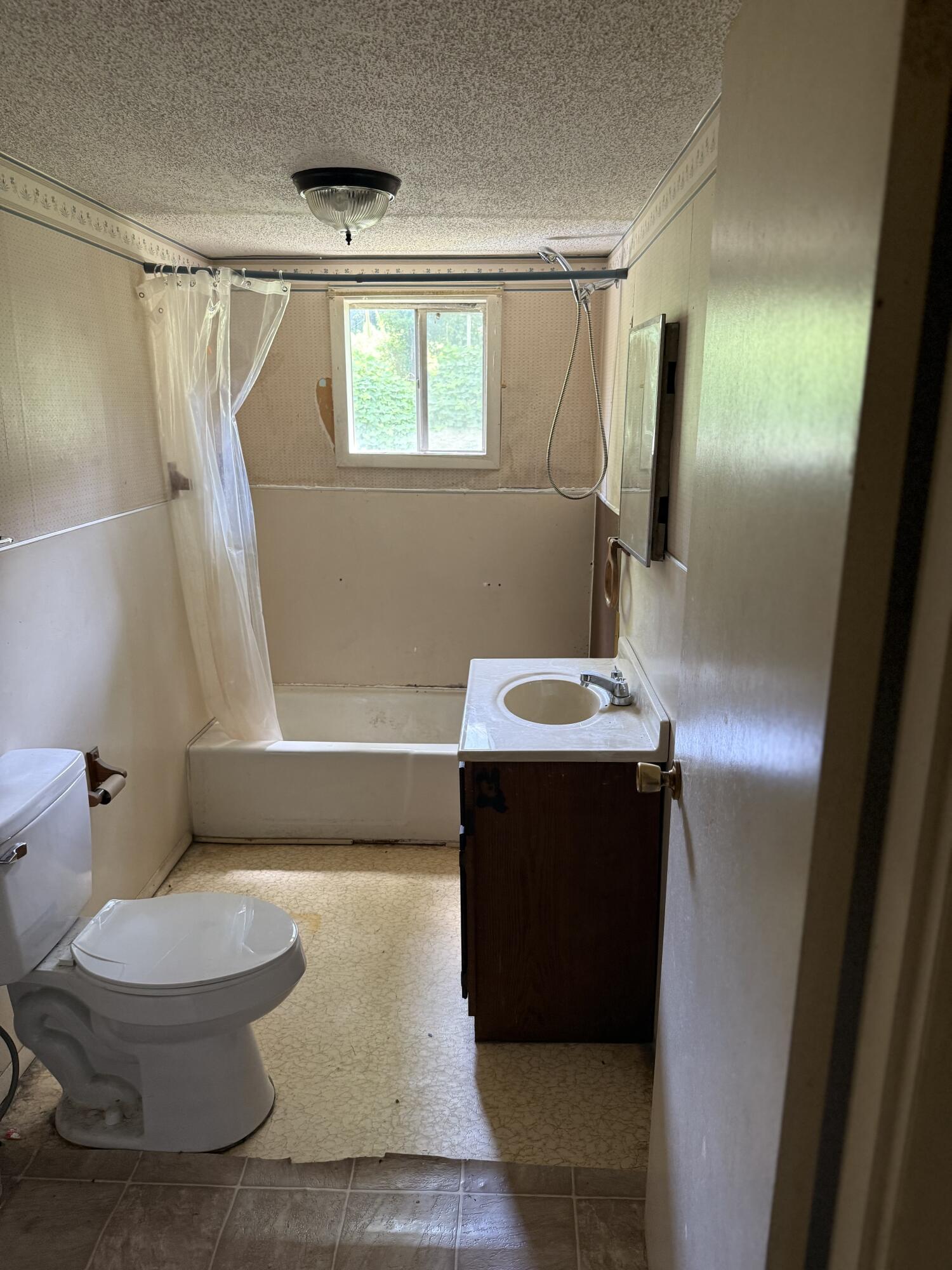 1007 3rd Street South Pittsburg, TN 37380 - Photo 8 of 8 IMG_7652