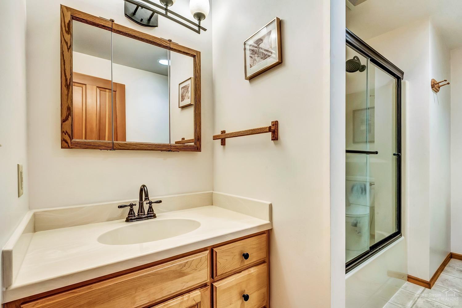 20227 Rae Road Bend, OR 97702 - Photo 19 of 25 Additional Photo