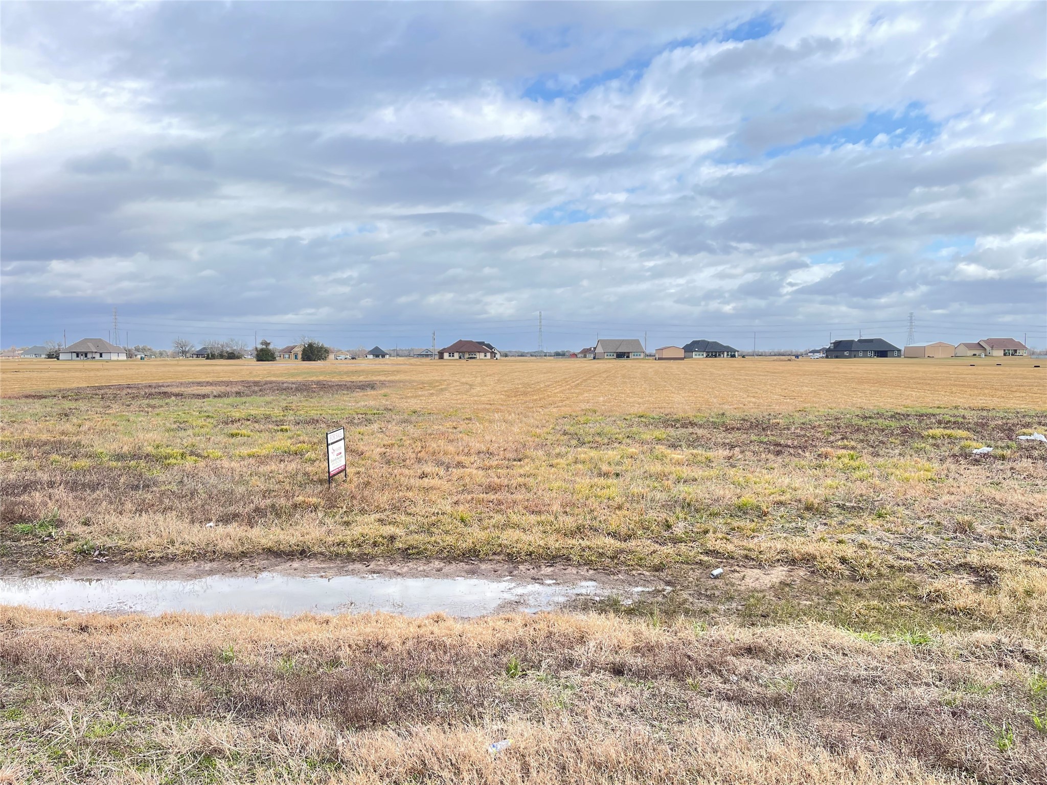 590 Longhorn Trail Angleton, TX 77515 - Photo 1 of 12