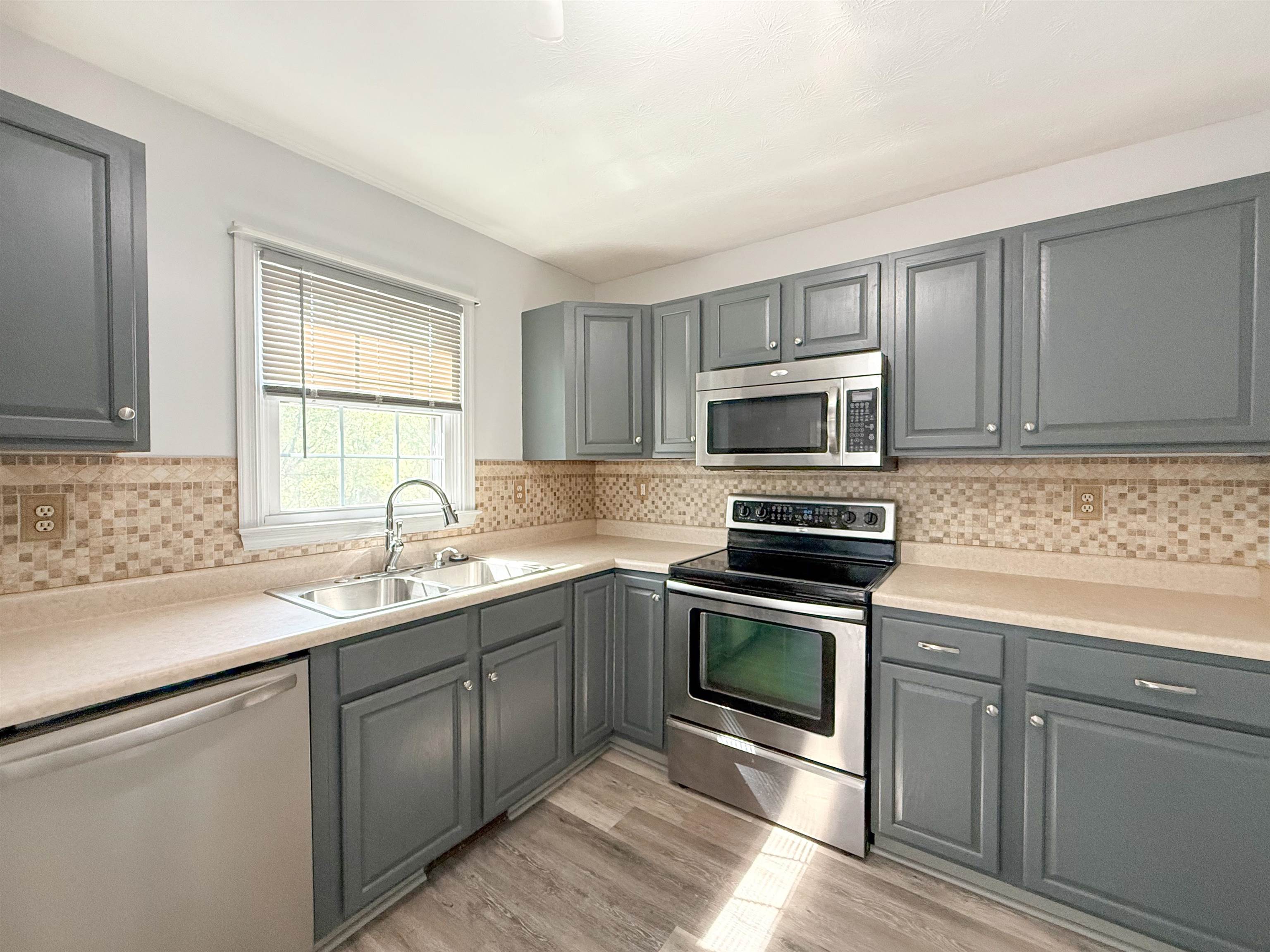 110 Montgomery Road Staunton, VA 24401 - Photo 9 of 31