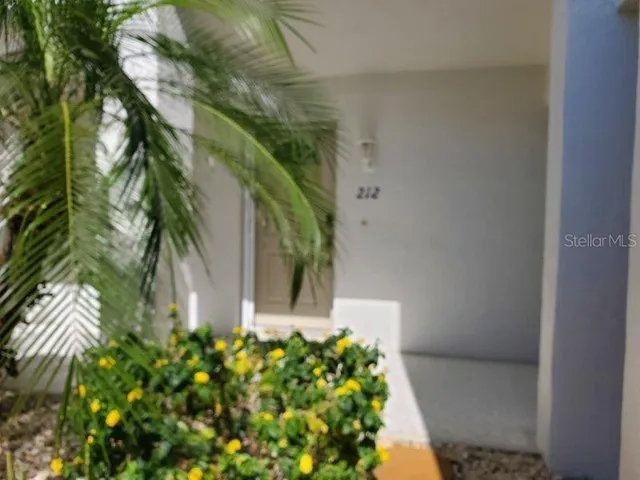 $4,000 | 130 Breakers Court, Unit 212, Punta Gorda, FL 33950