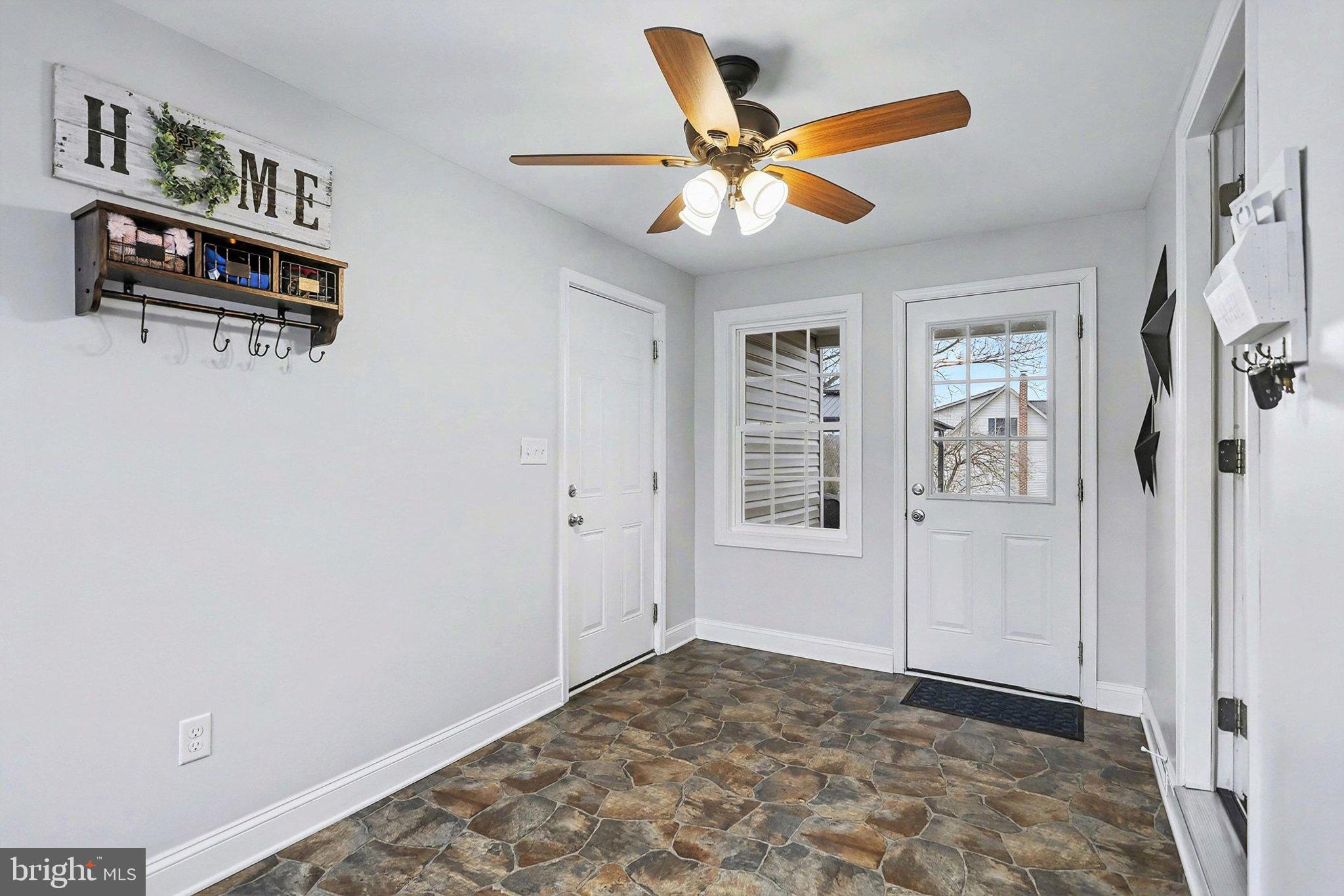 774 Fairview Drive Hanover, PA 17331 - Photo 11 of 32 a view of an empty room