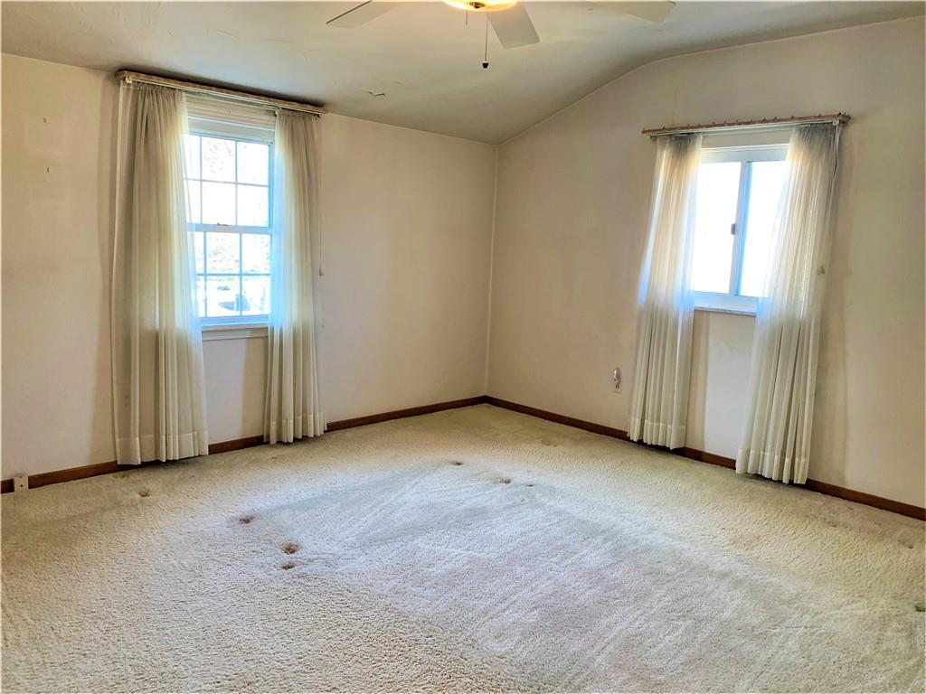 357 Twin Oaks Road Pittsburgh, PA 15243 - Photo 14 of 25