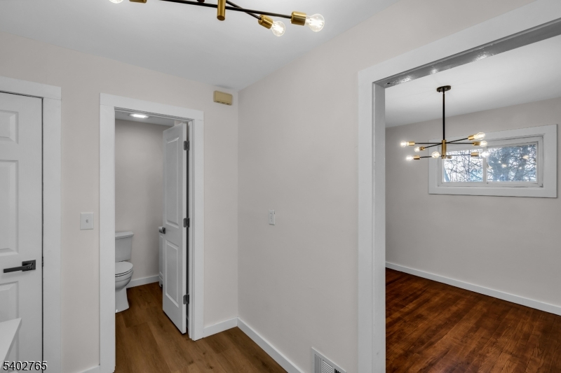 1663 Columbus Place Rahway, NJ 07065 - Photo 7 of 25