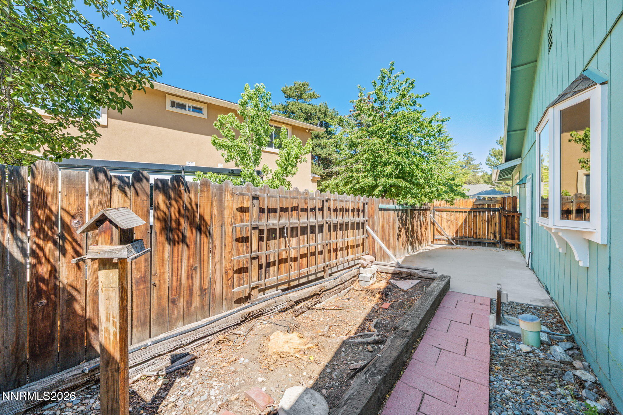 2230 King Edward Drive Reno, NV 89503 - Photo 45 of 51 51-web-or-mls-A7V05222