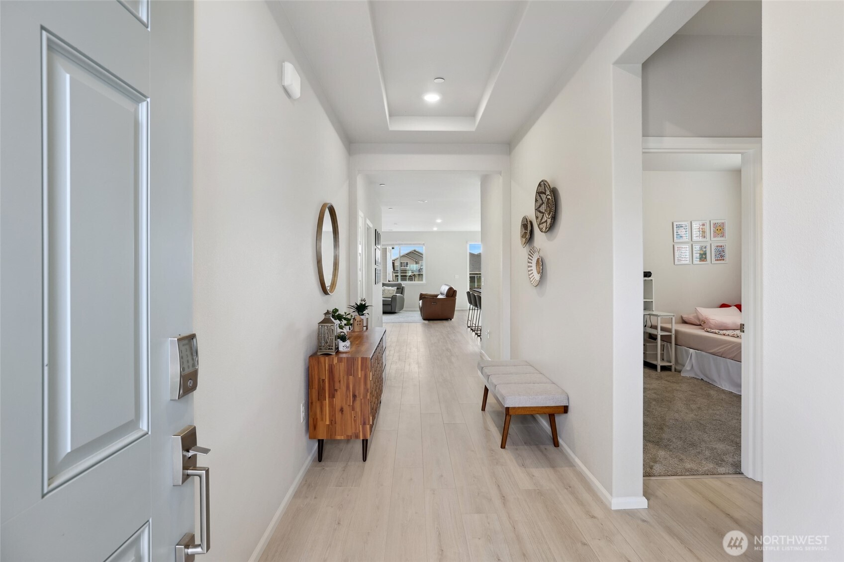 1020 Panoramic Loop Bremerton, WA 98312 - Photo 2 of 31