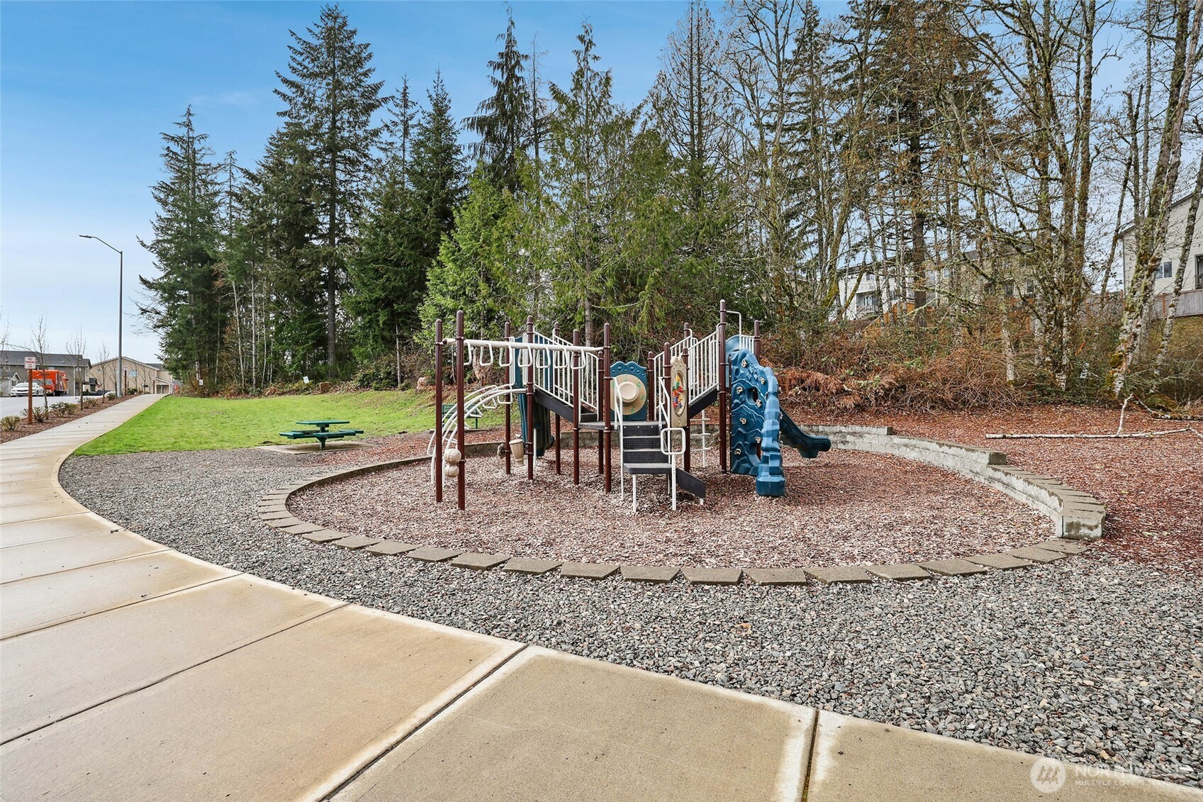 1020 Panoramic Loop Bremerton, WA 98312 - Photo 29 of 31