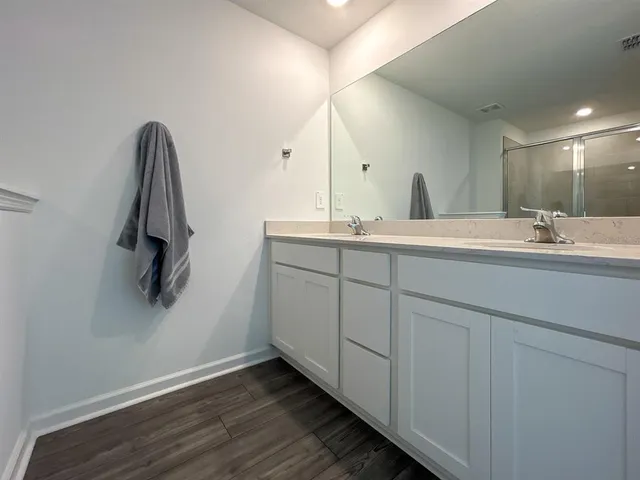 $1,800 | 14435 Northwest 164th Road, Alachua, FL 32615