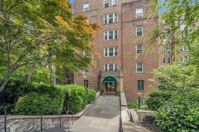 $285,000 | 280 Bronxville Road, Unit 5B, Bronxville, NY 10708