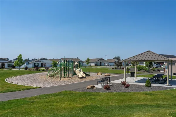 $385,000 | 1808 East Boskoop Street, Deer Park, WA 99006