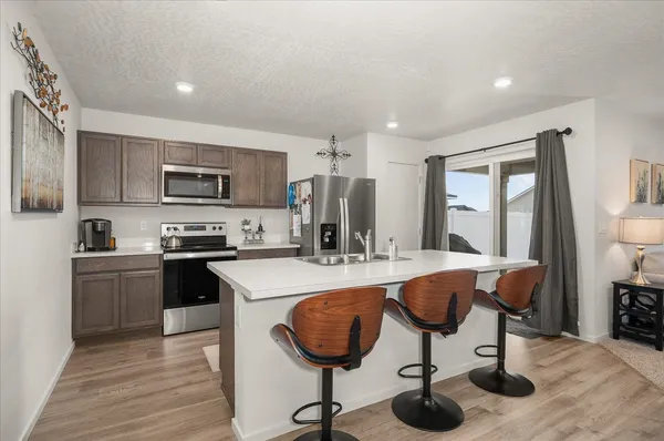 $385,000 | 1808 East Boskoop Street, Deer Park, WA 99006