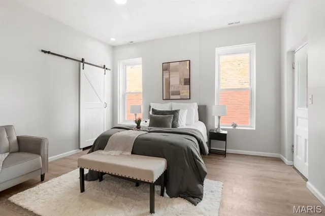 $330,000 | 2032 Adelaide Avenue, St. Louis, MO 63107