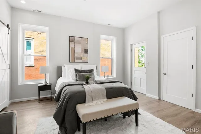 $330,000 | 2032 Adelaide Avenue, St. Louis, MO 63107