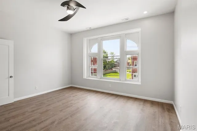 $330,000 | 2032 Adelaide Avenue, St. Louis, MO 63107