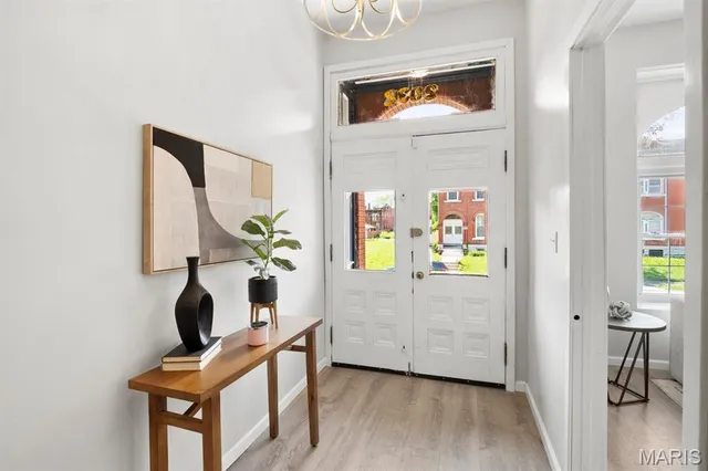 $330,000 | 2032 Adelaide Avenue, St. Louis, MO 63107