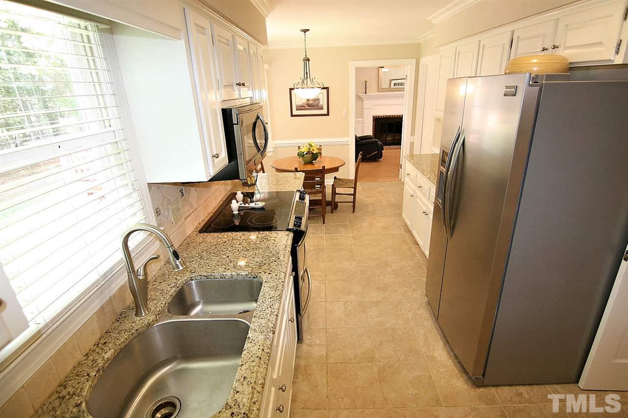10609 Hanarry Court Raleigh, NC 27614 - Photo 11 of 25 Gallery Image 11