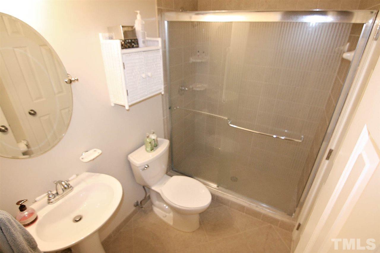 10609 Hanarry Court Raleigh, NC 27614 - Photo 17 of 25 Gallery Image 17