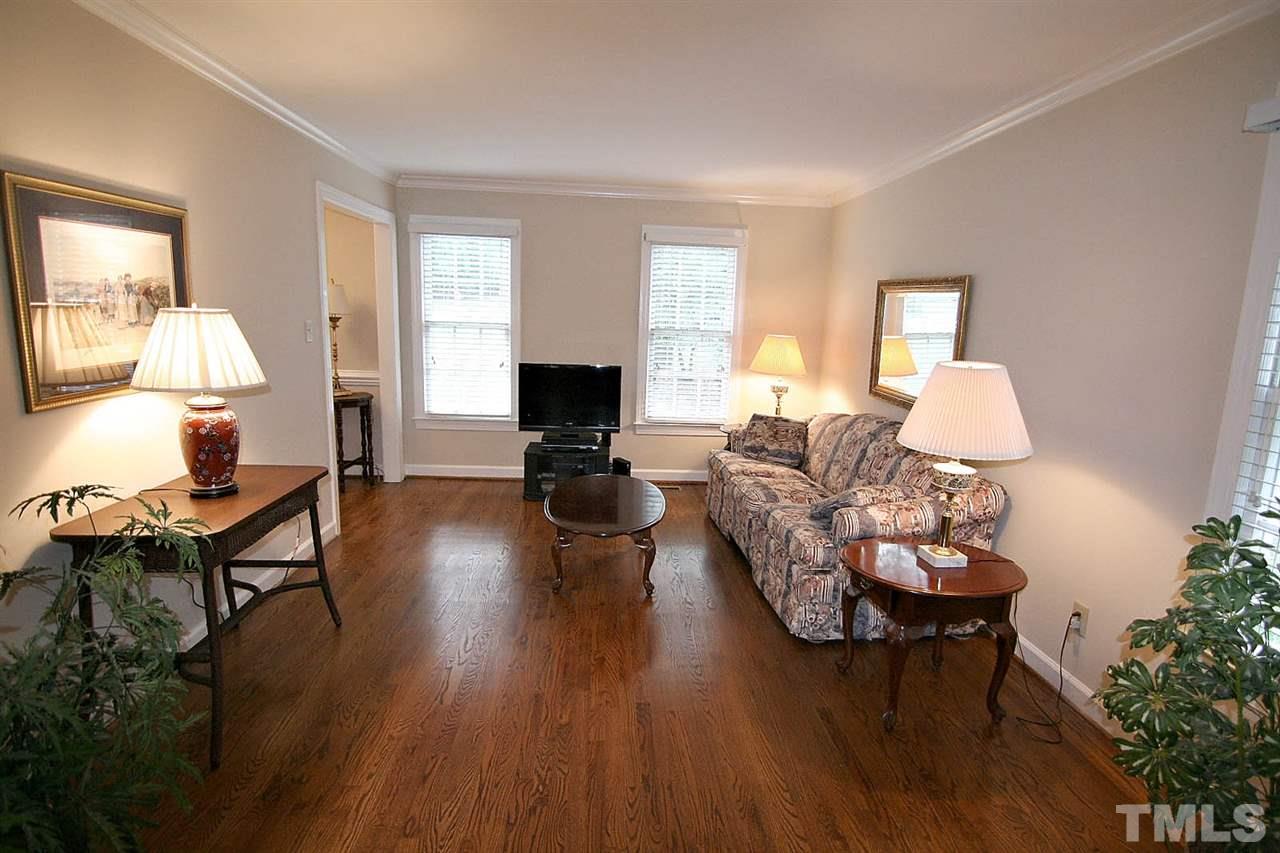 10609 Hanarry Court Raleigh, NC 27614 - Photo 4 of 25 Gallery Image 4