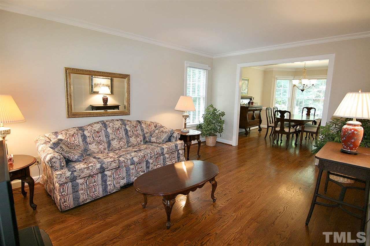 10609 Hanarry Court Raleigh, NC 27614 - Photo 5 of 25 Gallery Image 5