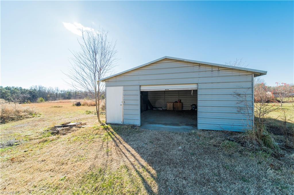 546 Deadmon Road Mocksville, NC 27028 - Photo 15 of 33 Gallery Image 15