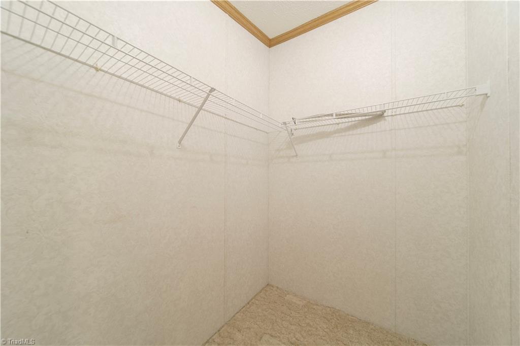 546 Deadmon Road Mocksville, NC 27028 - Photo 27 of 33 Gallery Image 27
