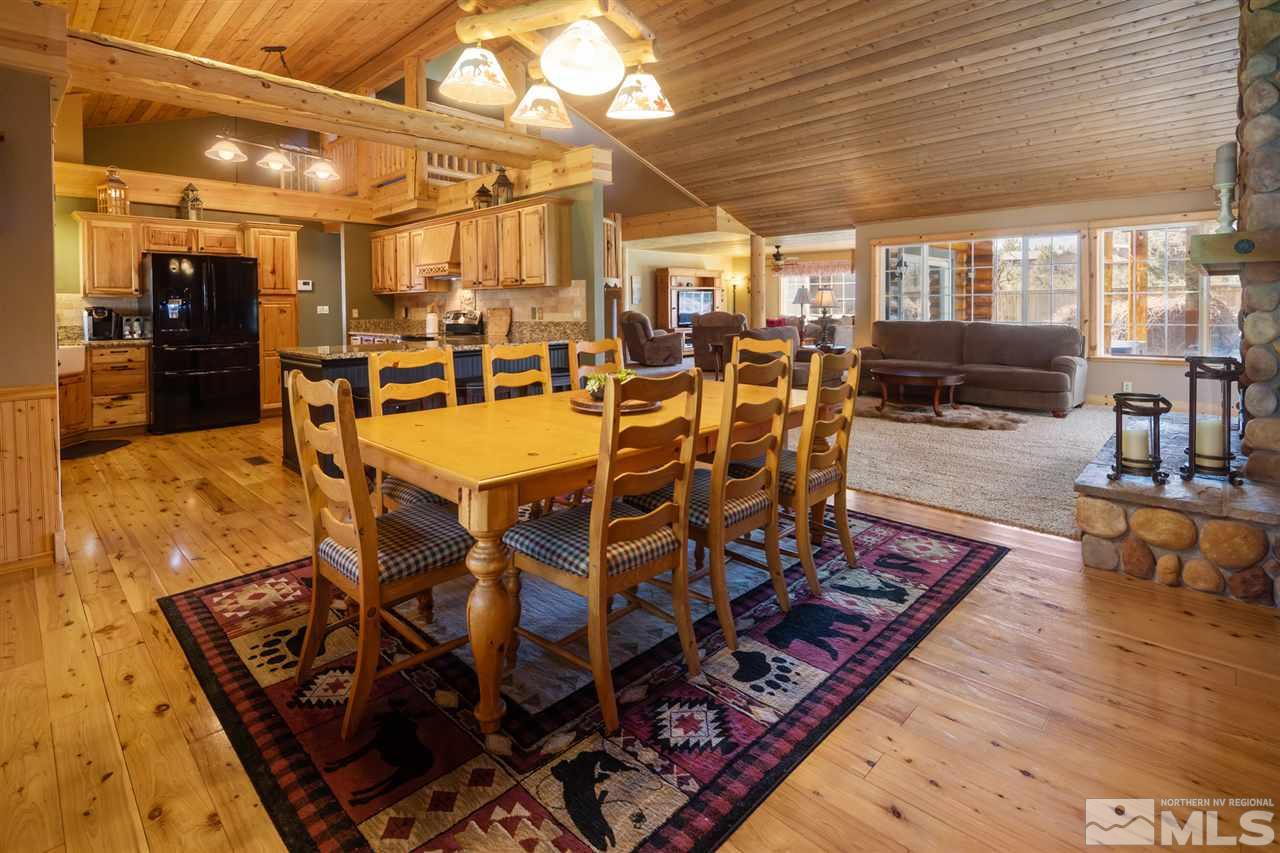 345 Prickly Pear Road Verdi, NV 89439 - Photo 5 of 26 a view of a dining room with furniture