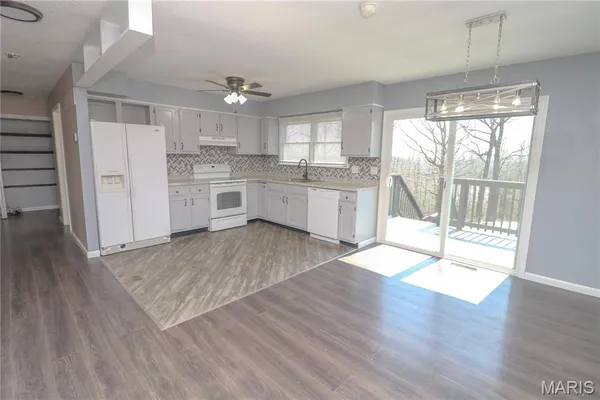 $269,900 | 1568 Rue Riviera, Bonne Terre, MO 63628