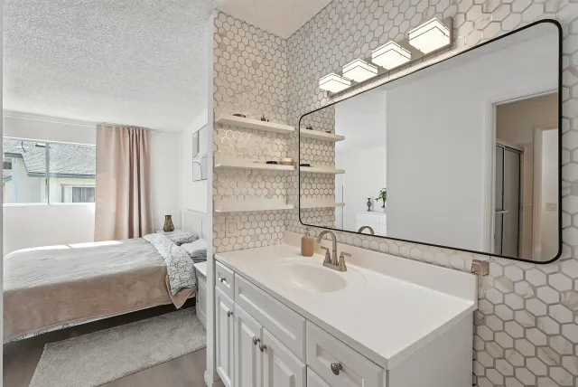 $749,000 | 6929 Park Mesa Way, Unit 126, San Diego, CA 92111